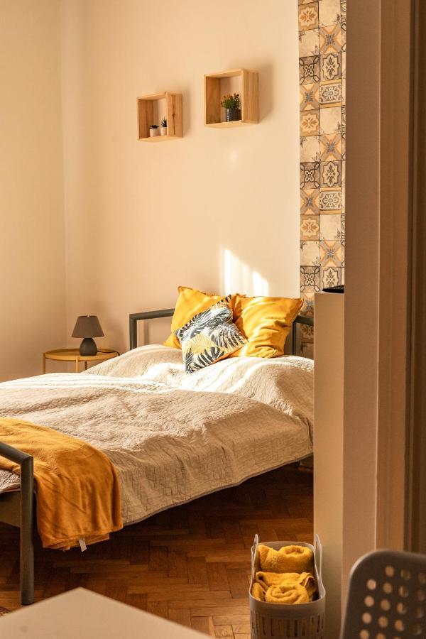 Colors Apartment Budapest Exterior photo